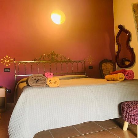Вилла Agriturismo La Pace Валеджо-суль-Минчо Экстерьер фото