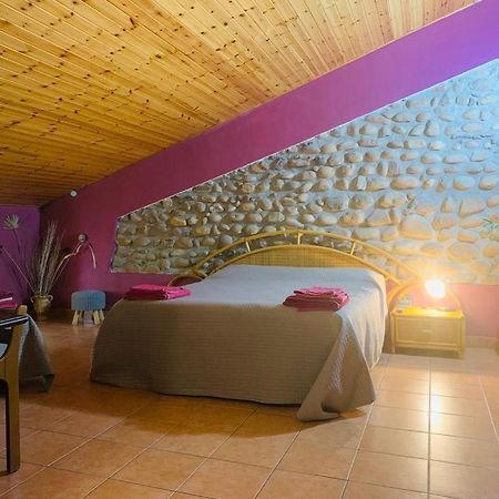Вилла Agriturismo La Pace Валеджо-суль-Минчо Экстерьер фото