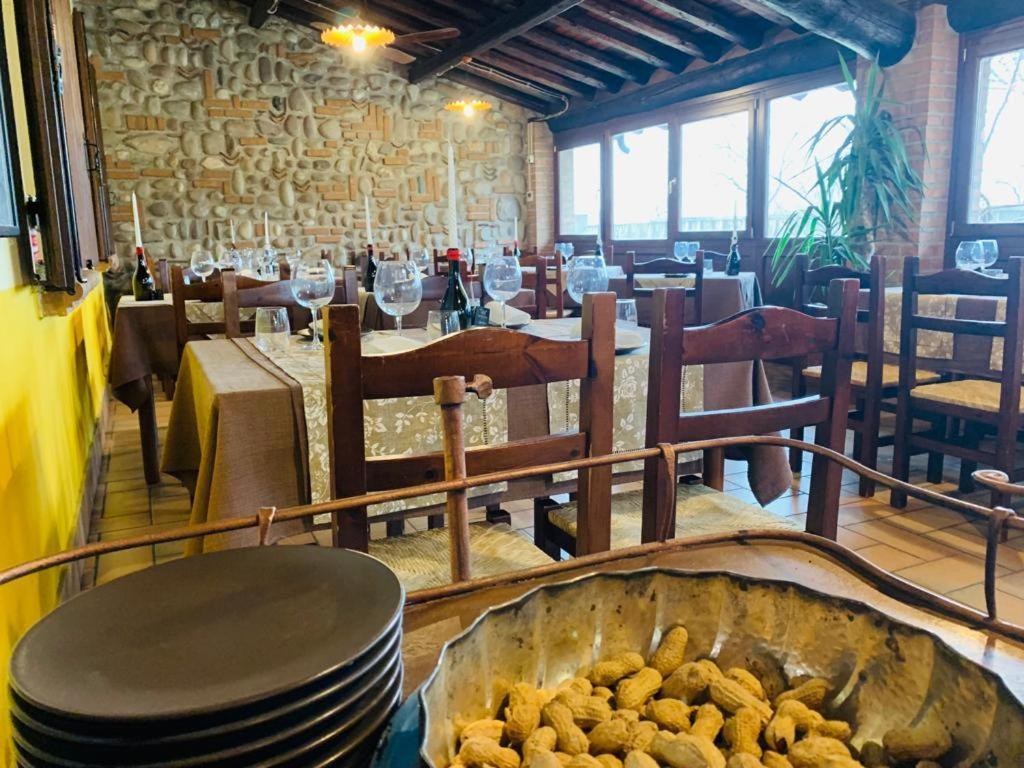 Вилла Agriturismo La Pace Валеджо-суль-Минчо Экстерьер фото